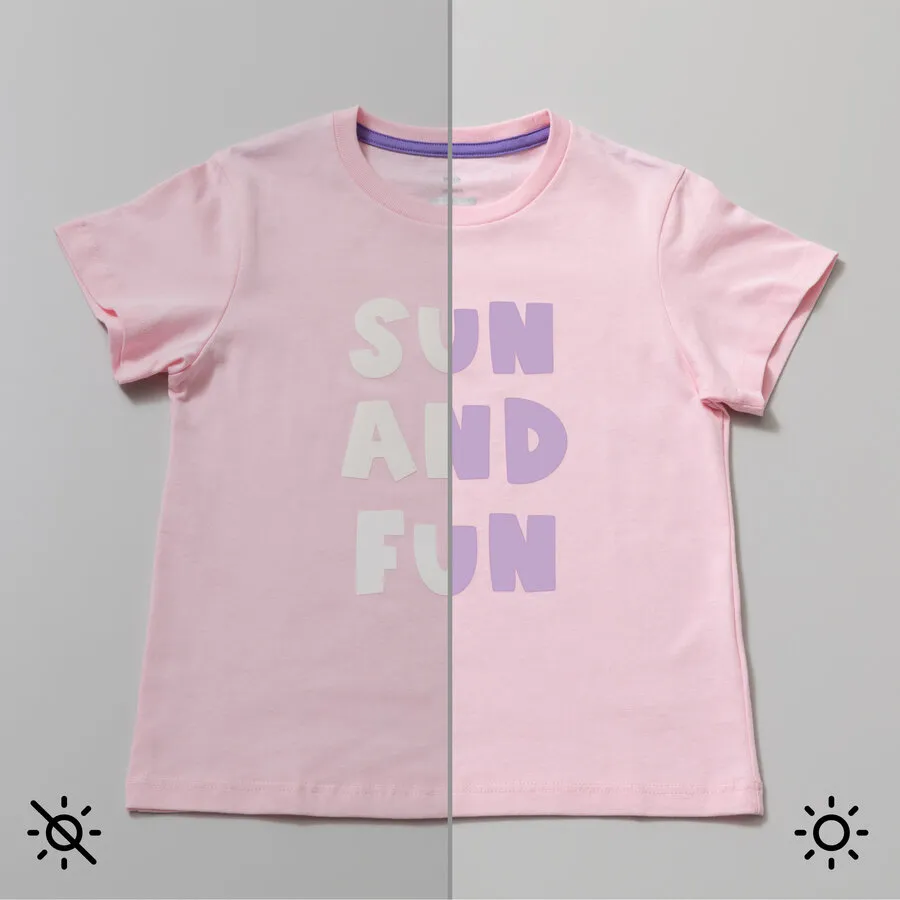 CRICUT 2010176 - Thermocollant à couleur changeante activé par les UV, blanc - violet – Image 2