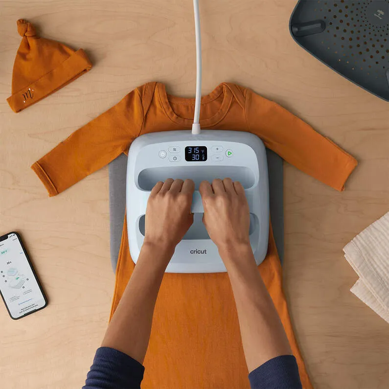 CRICUT EASY PRESS 3 ZEN BLUE MOYEN FORMAT - 22.5 x 22.5 cms – Image 3