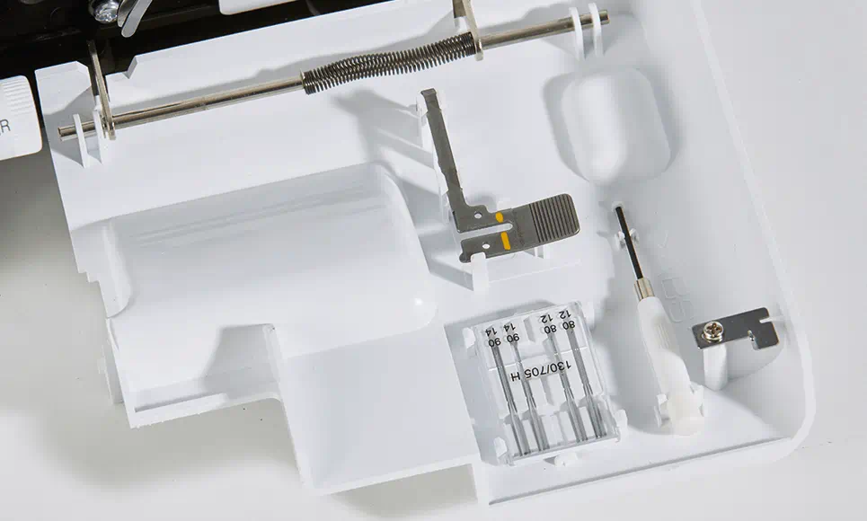 Surjeteuse - raseuse 3/4 fils BROTHER 2104D – Image 4